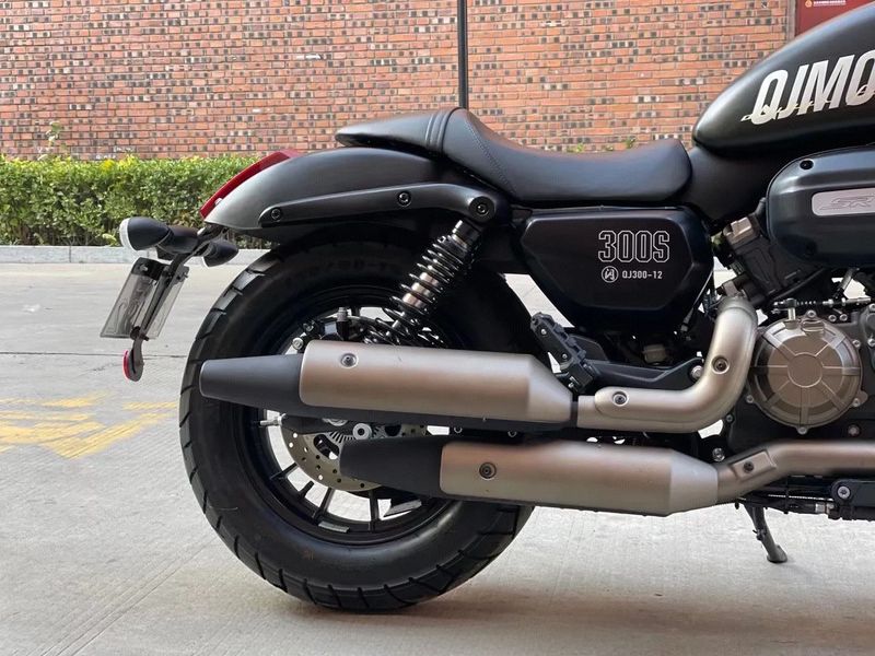 二手QJMOTOR闪300