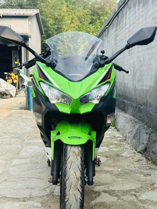 二手川崎Ninja 400