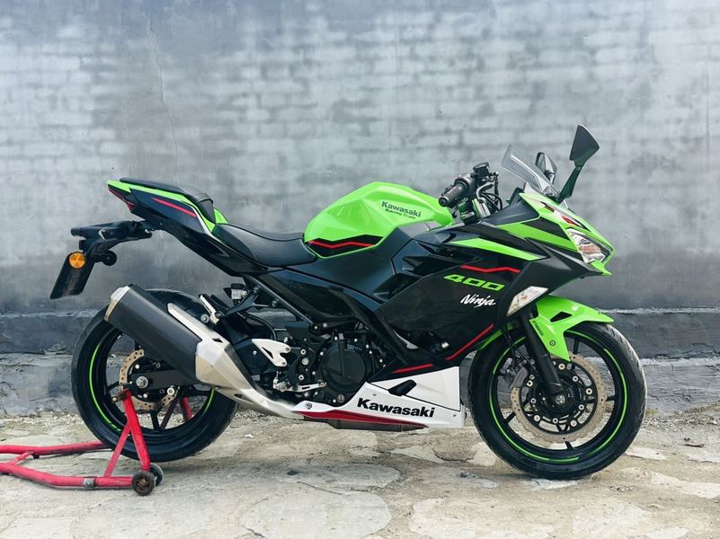 二手川崎Ninja 400