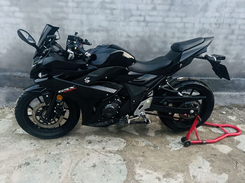 二手豪爵铃木GSX250R