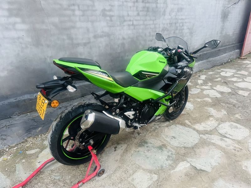 二手川崎Ninja 400