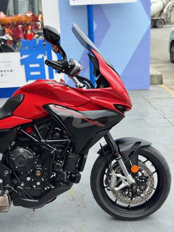 二手奥古斯塔Turismo Veloce 800