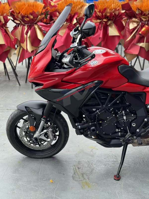 二手奥古斯塔Turismo Veloce 800