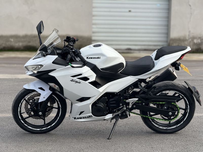 二手川崎Ninja 400