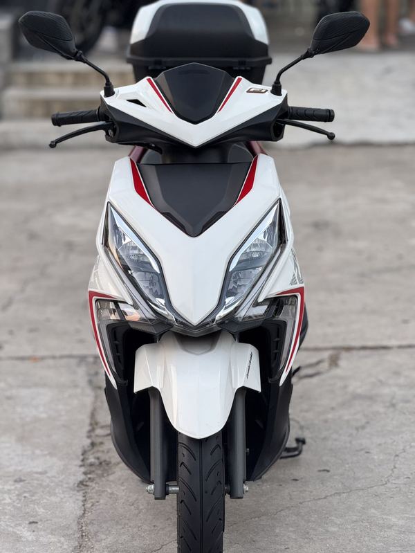 二手新大洲本田裂行 RX125Fi