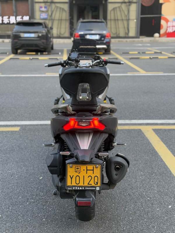 二手三阳哈士奇 Husky ADV300