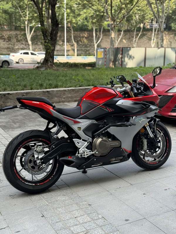 二手QJMOTOR赛550