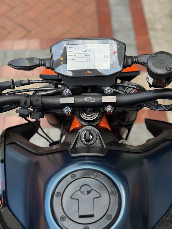 二手KTMR2R890 Duke