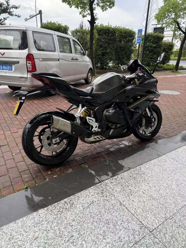 二手QJMOTOR赛800