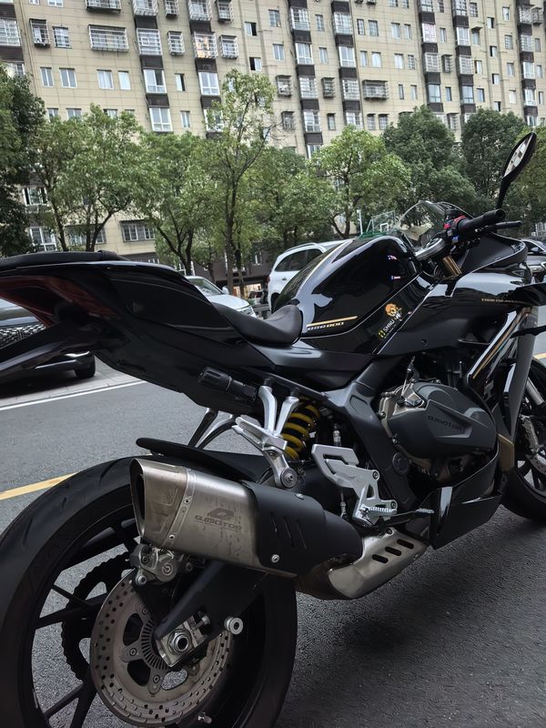 二手QJMOTOR赛800