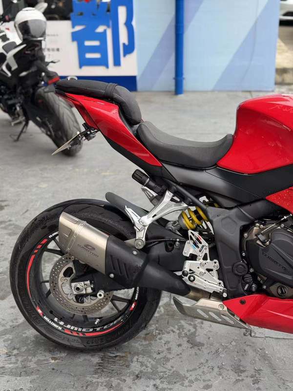 二手QJMOTOR赛800