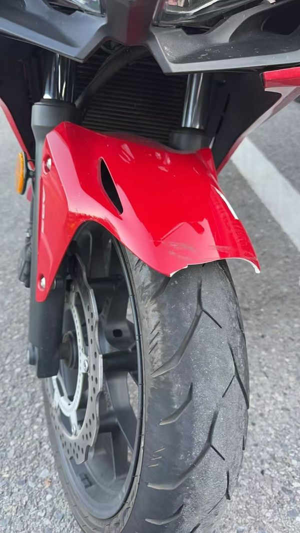 二手本田CBR400R