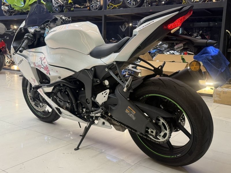 二手川崎Ninja ZX-6R 