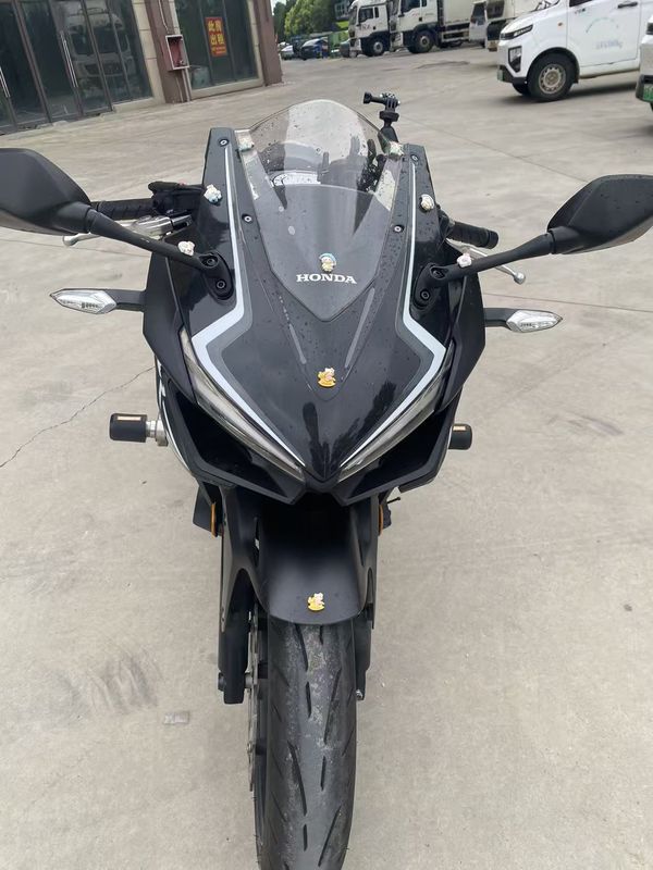 二手本田CBR400R