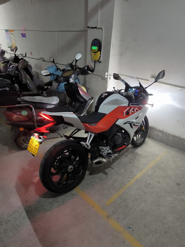 二手赛科龙RC250