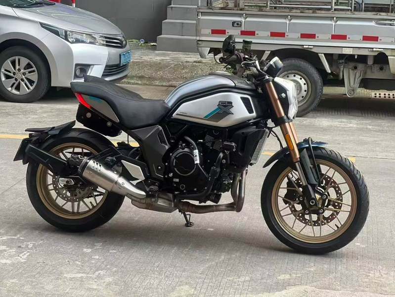 二手春风700CL-X