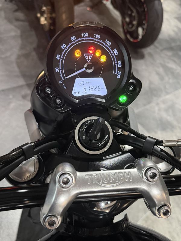 二手凯旋Speed Twin 900