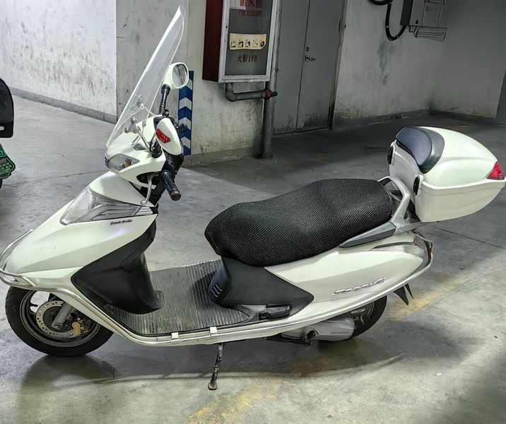 二手五羊本田Spacy α睿御110 