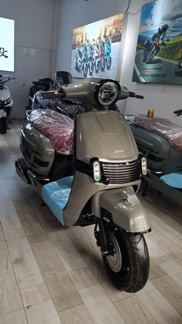 二手三業喀秋莎