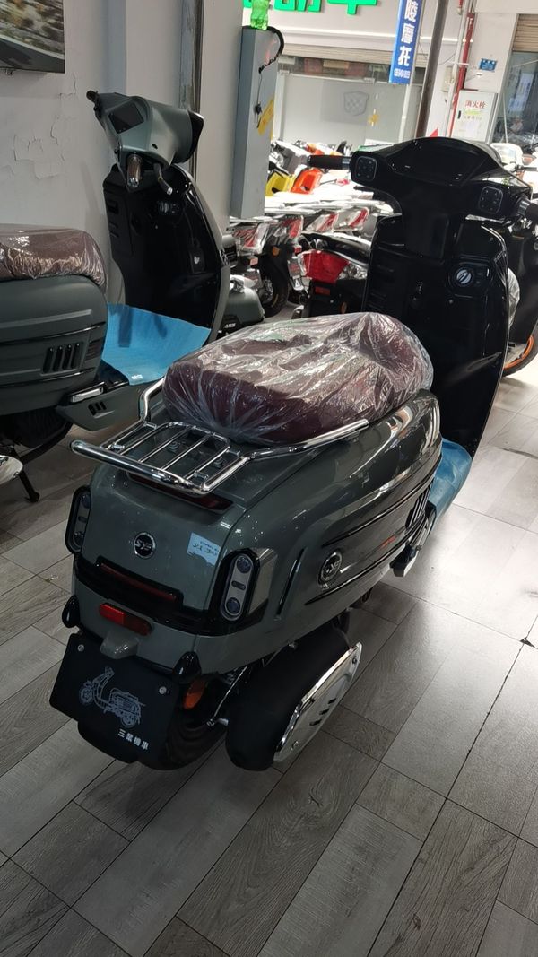 二手三業喀秋莎