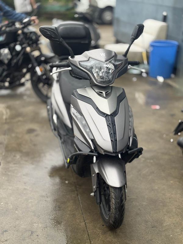 二手豪爵USR125 