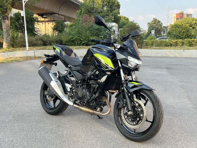 二手川崎Z400