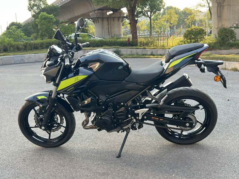 二手川崎Z400