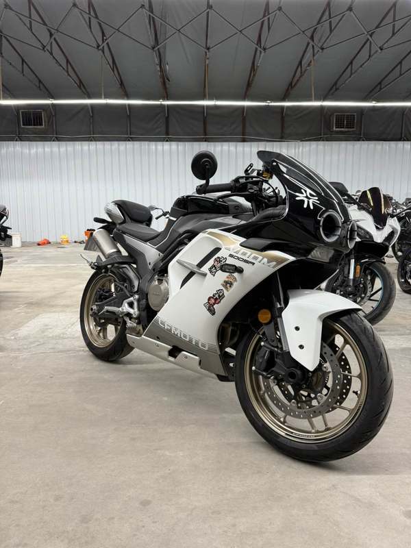 二手春风500SR VOOM