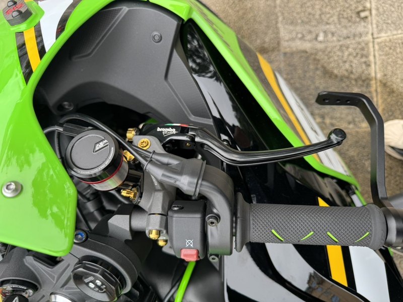 二手川崎Ninja ZX-6R 
