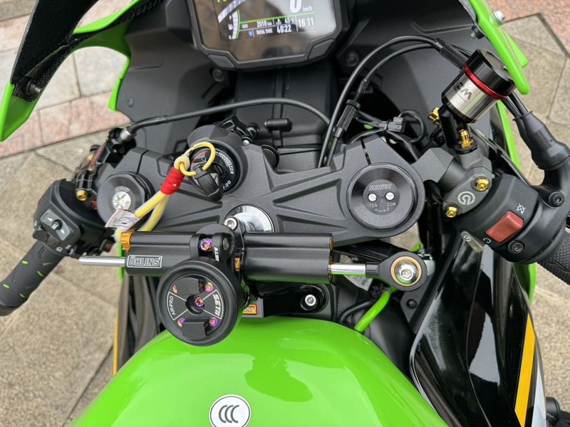 二手川崎Ninja ZX-6R 