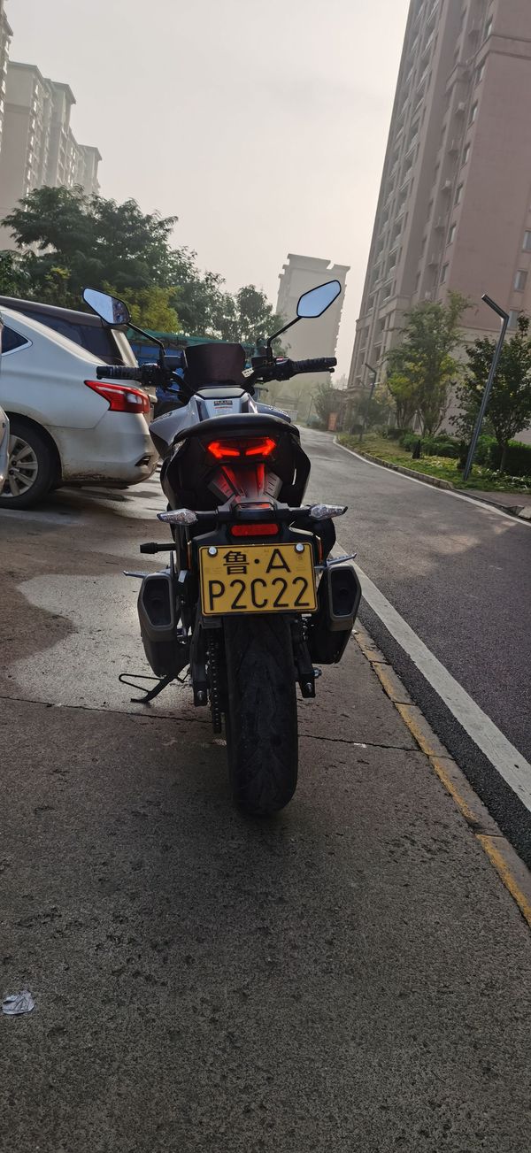 二手豪爵XCR300
