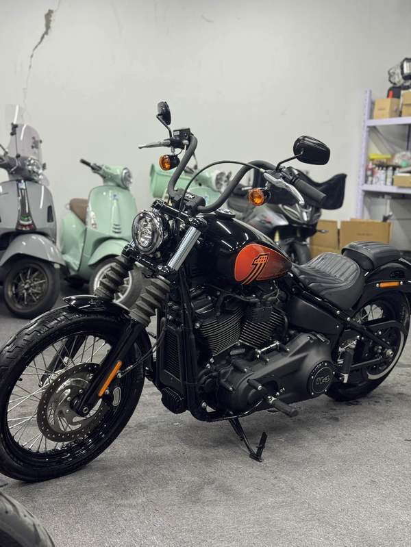 二手哈雷戴维森街霸 Street Bob