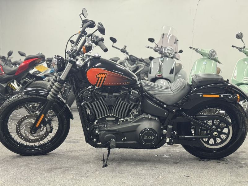 二手哈雷戴维森街霸 Street Bob