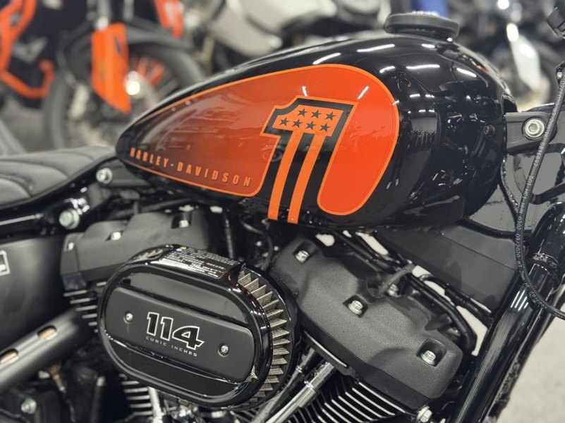 二手哈雷戴维森街霸 Street Bob