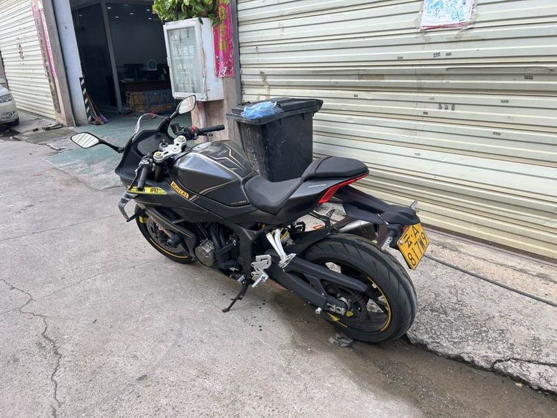 二手QJMOTOR赛800