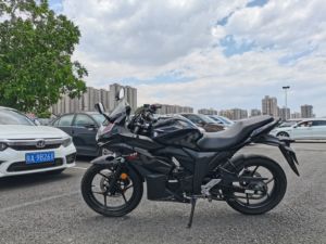 二手济南铃木极客飒 Gixxer 155