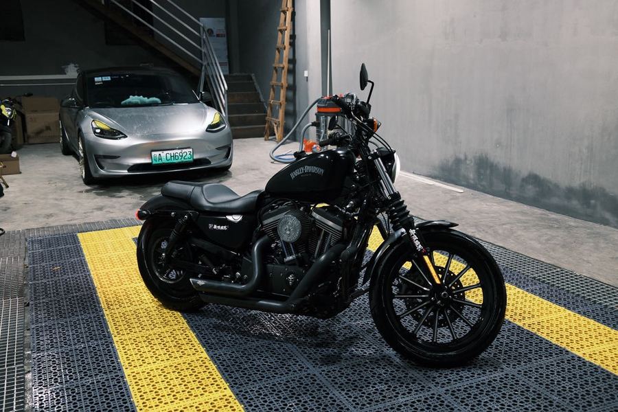 二手哈雷戴维森Iron883 硬汉