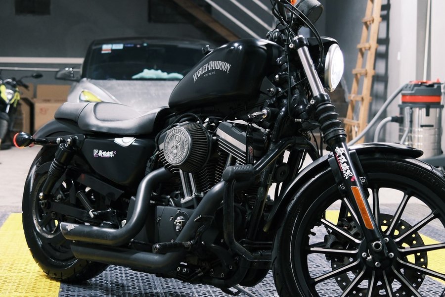 二手哈雷戴维森Iron883 硬汉