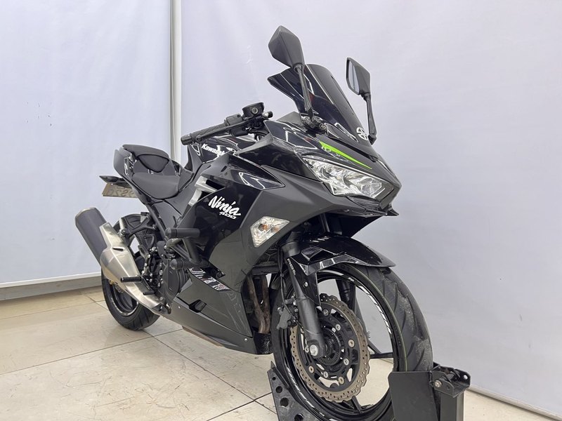 二手川崎Ninja 400