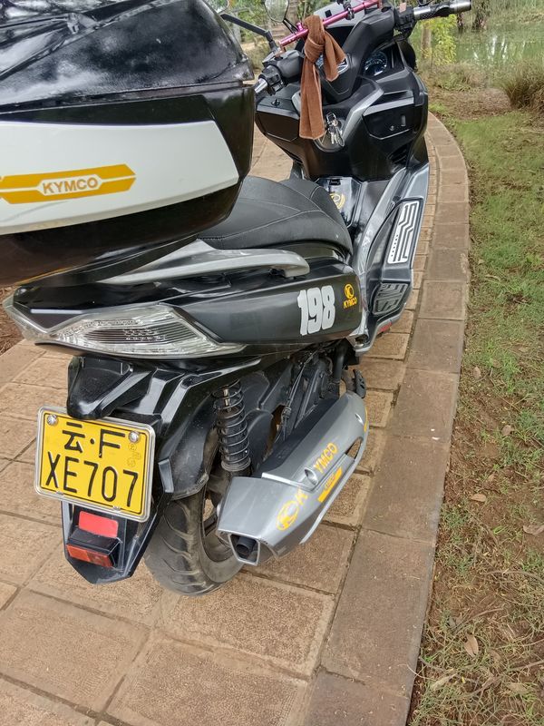 二手光阳赛艇 L300