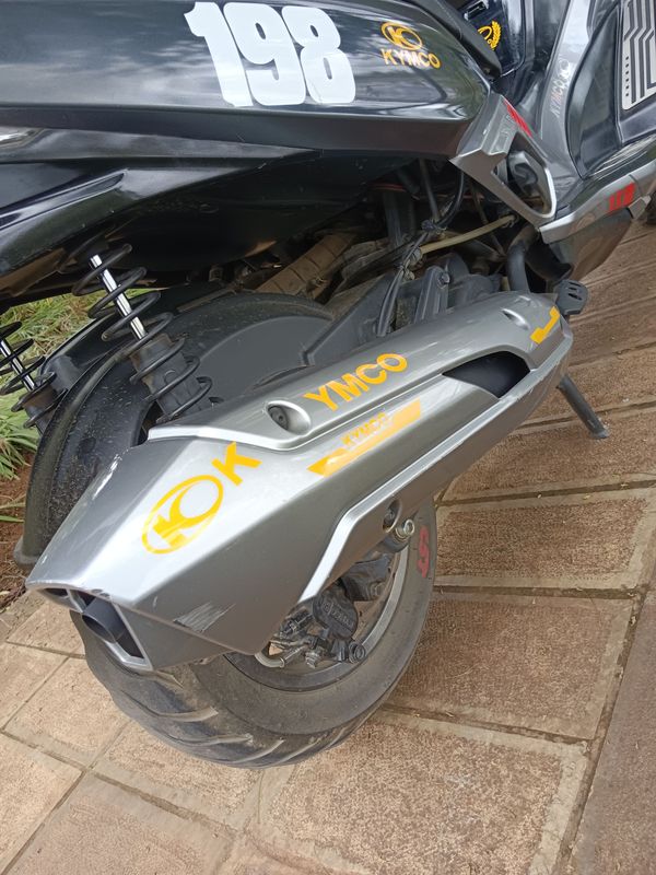 二手光阳赛艇 L300