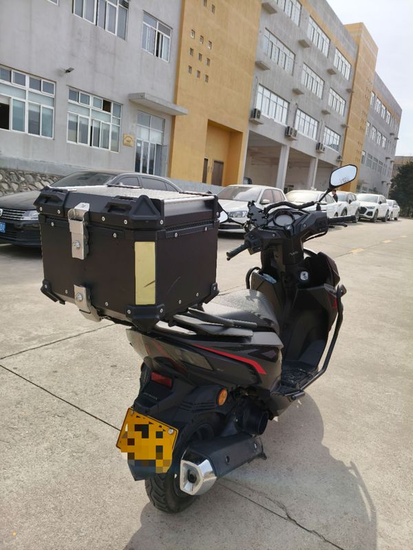 二手新大洲本田裂行 RX125Fi