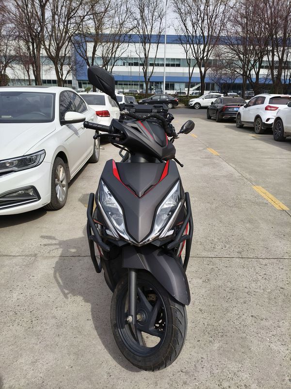 二手新大洲本田裂行 RX125Fi