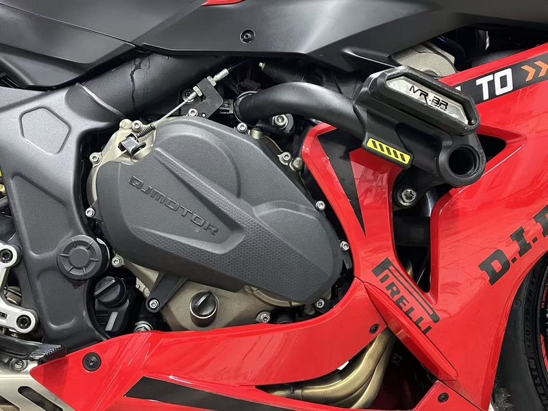 二手QJMOTOR赛800