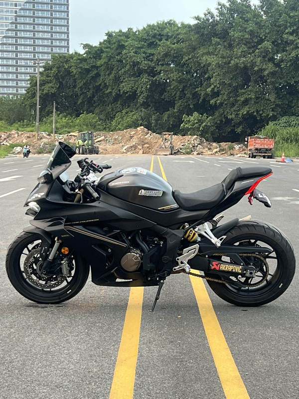 二手QJMOTOR赛800