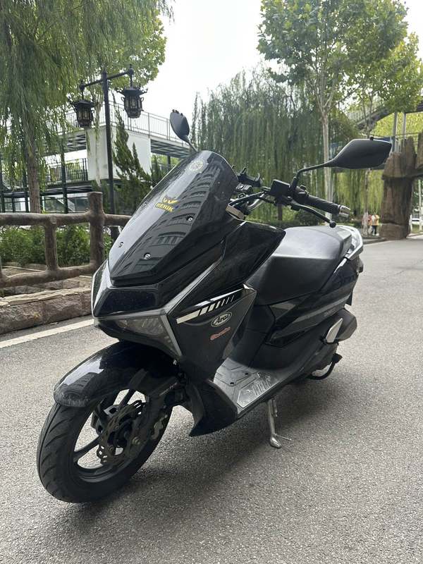 二手猎变闪电狗150
