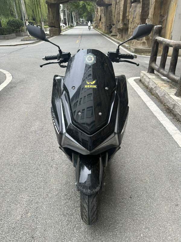 二手猎变闪电狗150