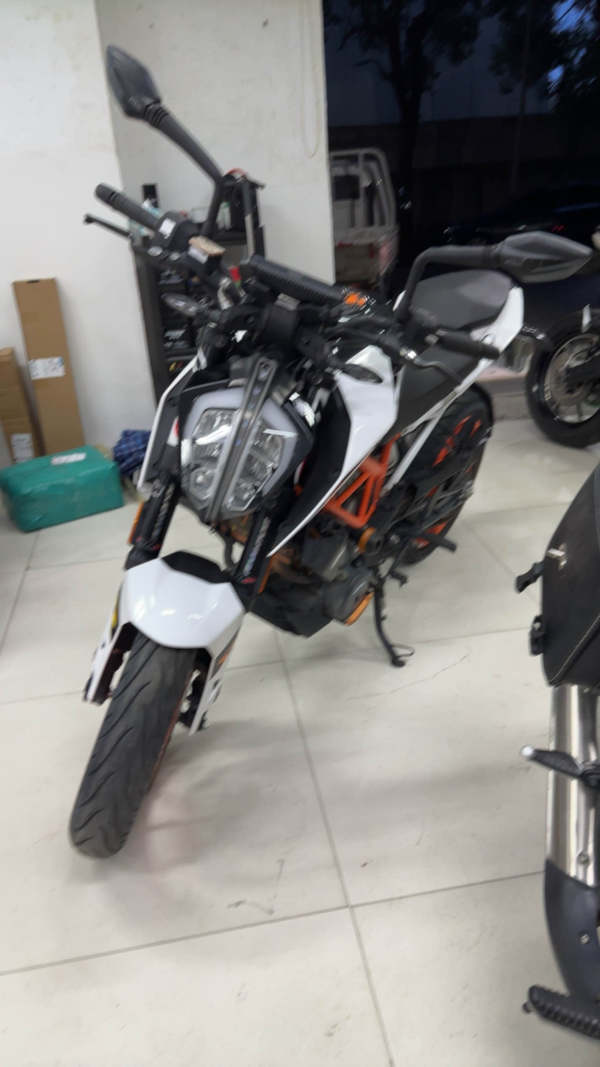 二手KTMR2R390 Duke