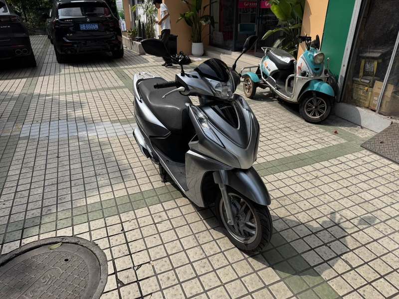 二手五羊本田LD125 Link