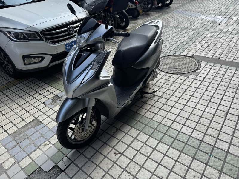 二手五羊本田LD125 Link